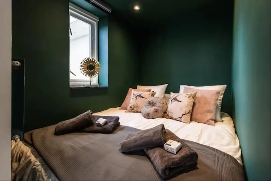 Cozy 2-Bedroom Apartment Amsterdam